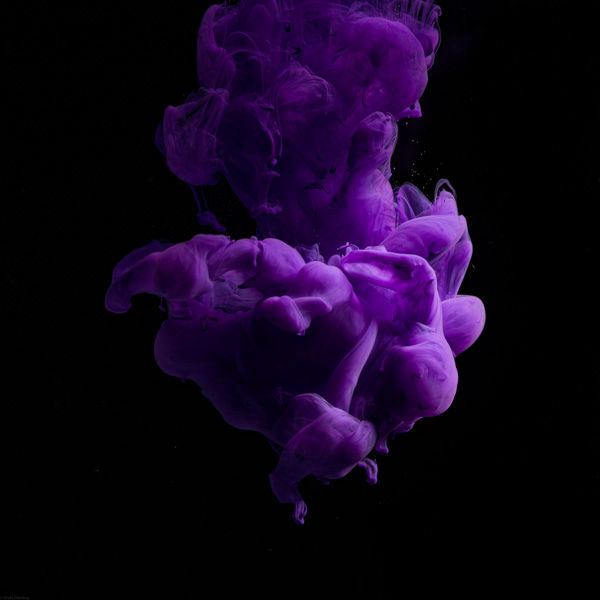 purple ink in water